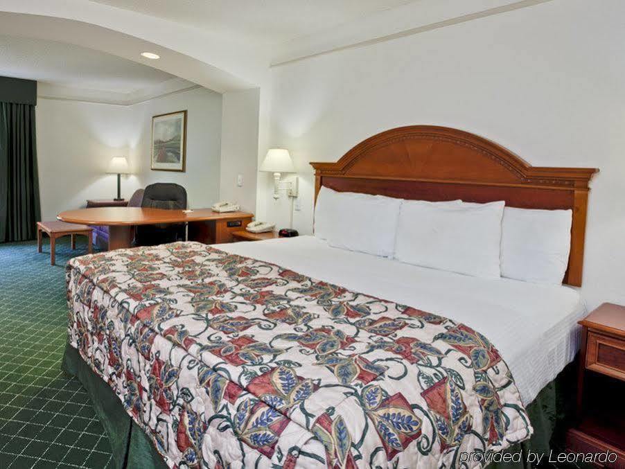 Hotel La Quinta By Wyndham Atlanta Stockbridge Esterno foto